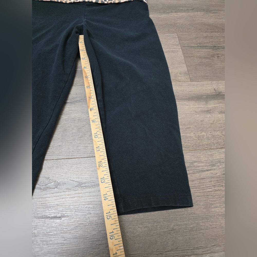 Y2K Victoria's Secret Roll Top Animal Print Sequins Capri Leggings Size Medium - Picture 8 of 10